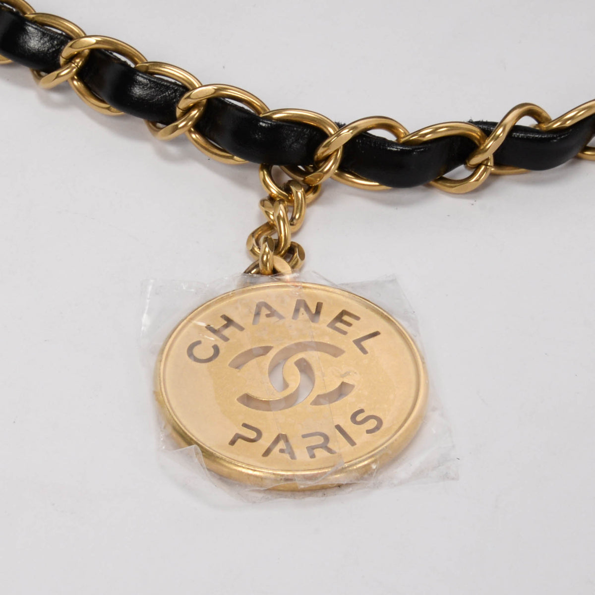 Chanel Black Shiny Calfskin Small 22 Bag