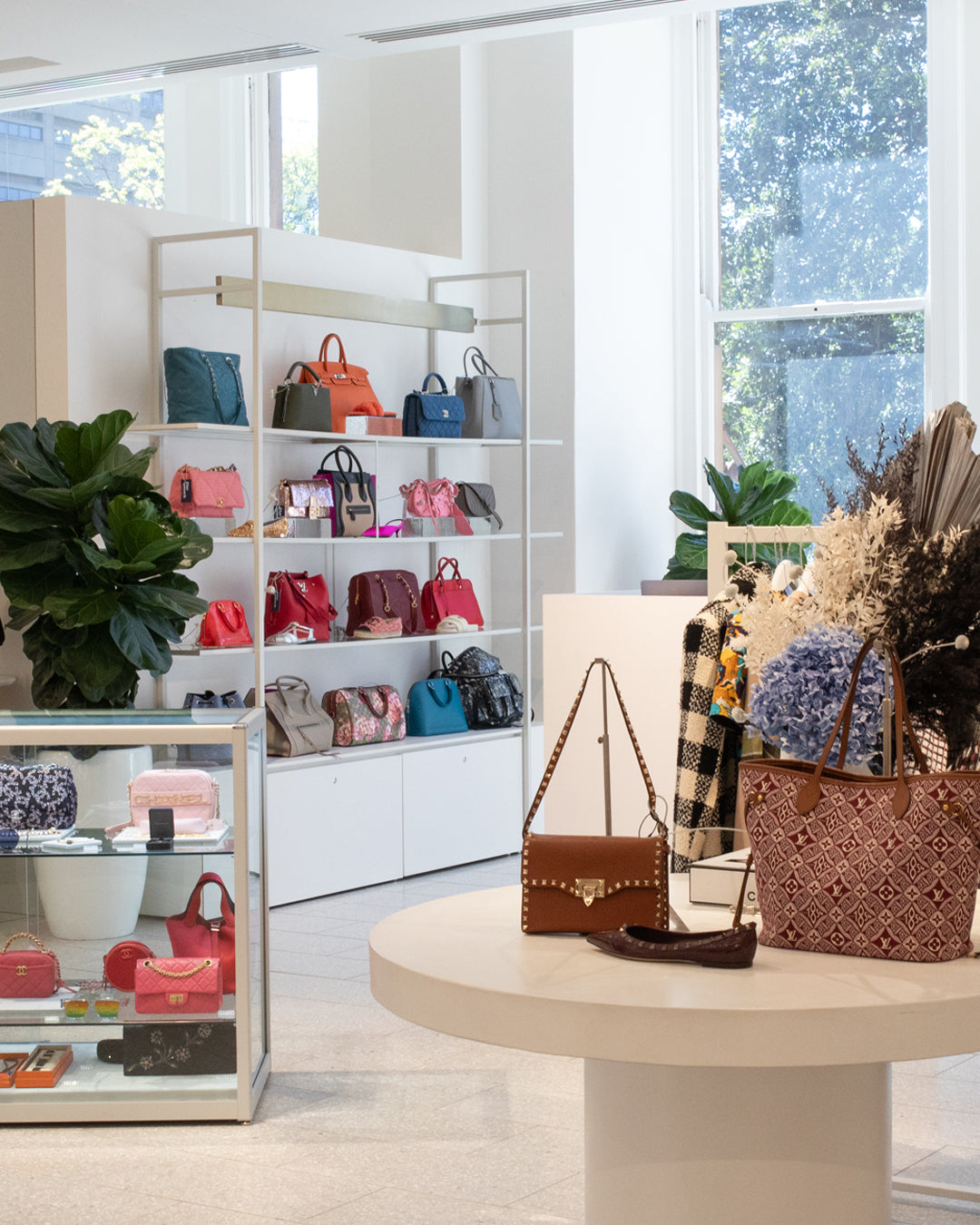 DJS TILE.jpg__PID:59196f4d-3666-405c-a836-ec40e8b9d30b